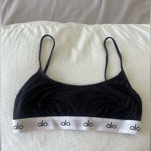 Alo Yoga Lounge Bra